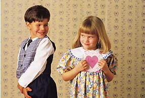 Send romantic Valentines Day ecards, funny Valentines Day ecards with red roses, hearts and love to family and friends this Valentines Day.