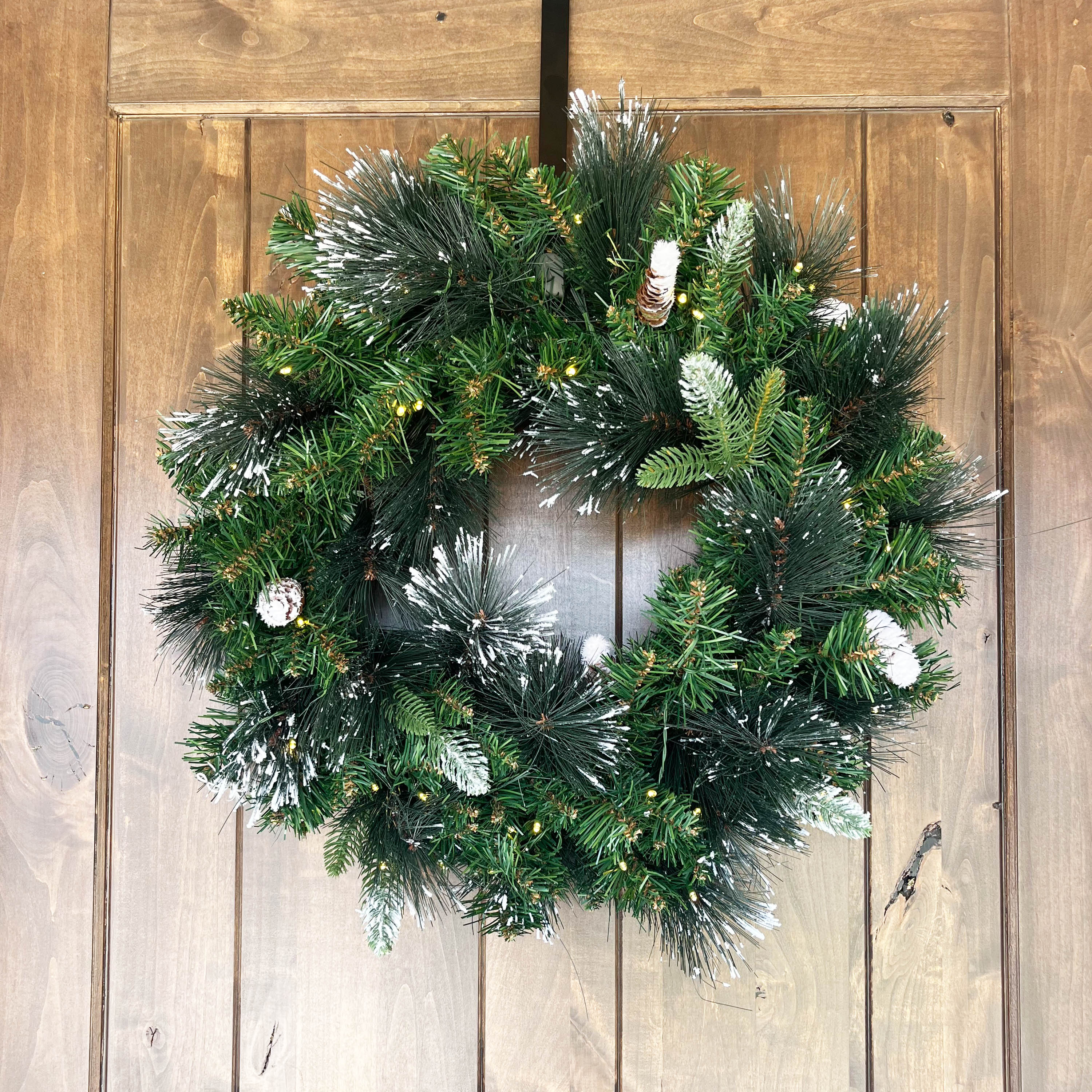 Wreath Carolina Pine Frosted