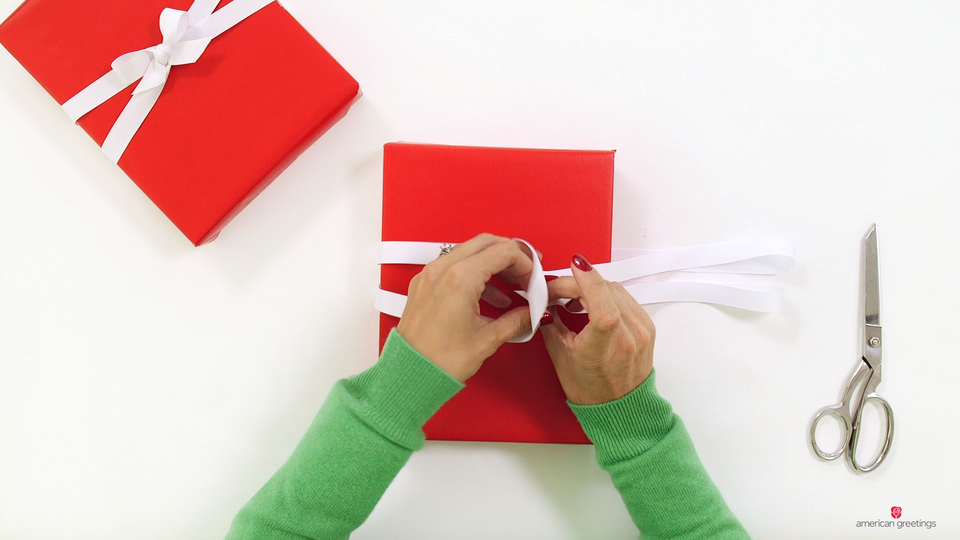 how to tie ribbon — A Life of Gift Giving - Gift Wrapping